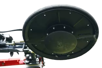 Mit den optionalen Ausrüstungen können Sie den Mulcher an unterschiedlichste Arbeitsbedingungen anpassen